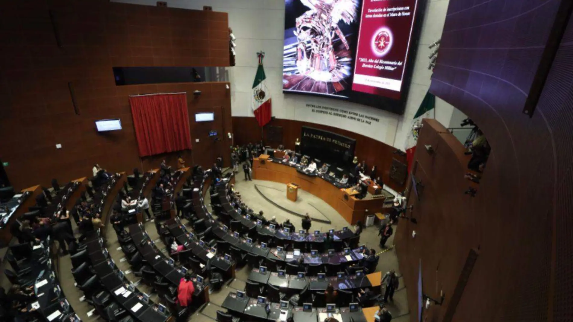 Senado (1)